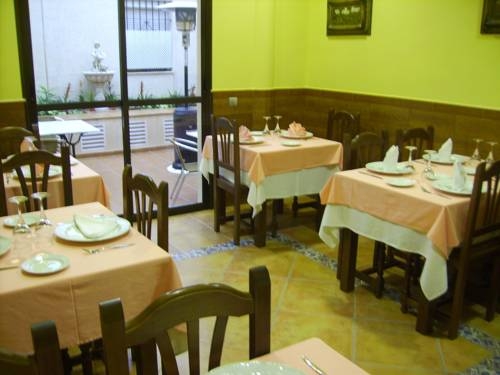 Imagen general del Hostal Restaurant Macavi. Foto 12