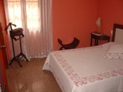 Imagen de la habitación del Hostal Restaurante Arasa. Foto 6