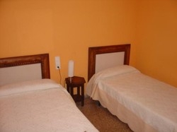 Imagen de la habitación del Hostal Restaurante Arasa. Foto 12