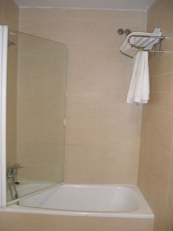 Imagen de la habitación del Hostal Restaurante Carolina. Foto 8