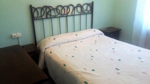 Imagen de la habitación del Hostal Restaurante Ceres. Foto 6