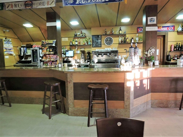 Imagen del bar/restaurante del Hostal Restaurante Cobas. Foto 3