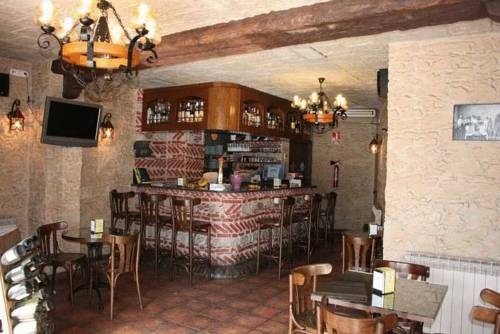 Imagen general del Hostal Restaurante Cornella. Foto 8