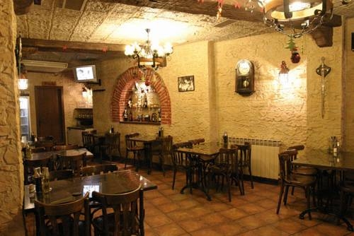 Imagen general del Hostal Restaurante Cornella. Foto 11