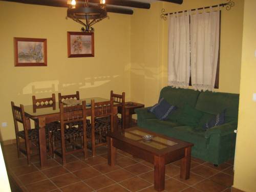Imagen de la habitación del Hostal Restaurante El Alamo. Foto 9