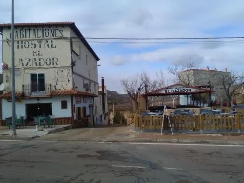 Imagen general del Hostal Restaurante El Cazador. Foto 1