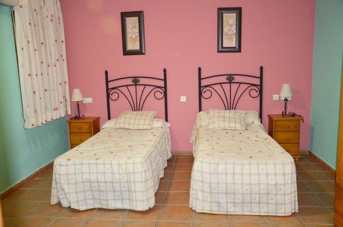 Imagen general del Hostal Restaurante El Parador. Foto 6