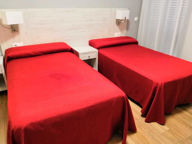 Imagen de la habitación del Hostal Restaurante Los Arcos. Foto 6