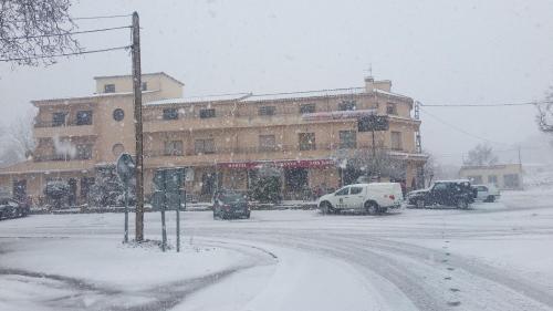 Imagen general del Hostal Restaurante Los Bronces. Foto 7