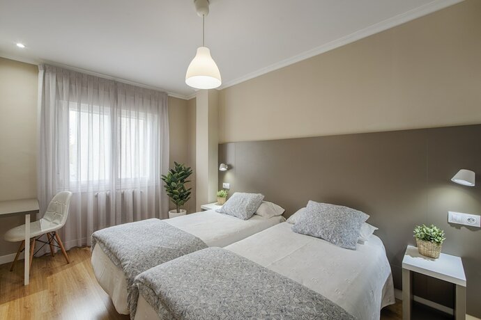 Imagen de la habitación del Hostal Restaurante Lugano. Foto 20