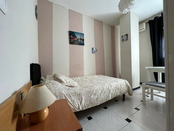 Imagen de la habitación del Hostal Restaurante Patio. Foto 18