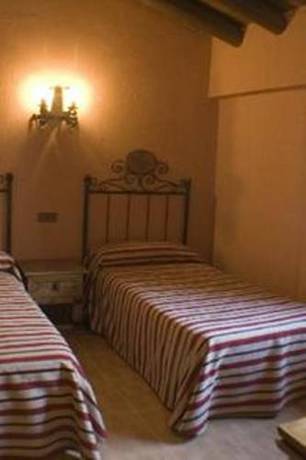 Imagen de la habitación del Hostal Restaurante Sierra De La Martina. Foto 7