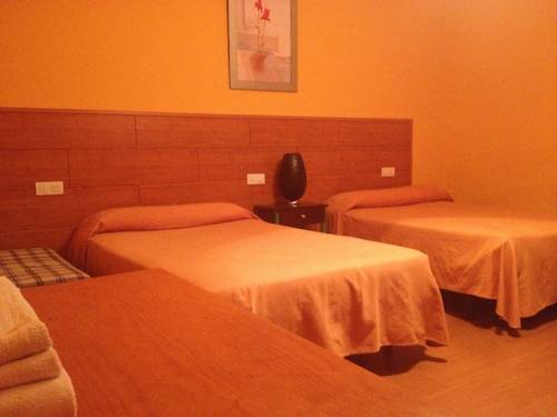 Imagen de la habitación del Hostal Restaurante Soborvila. Foto 4