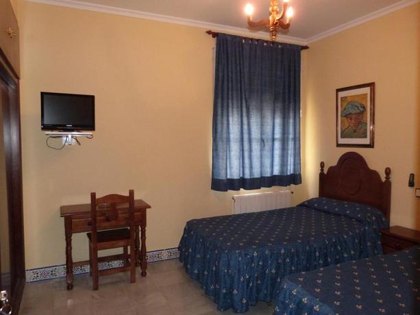 Imagen de la habitación del Hostal Restaurante las Canteras. Foto 3