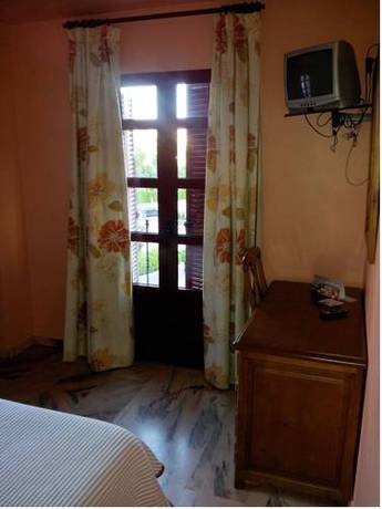 Imagen general del Hostal Río De Oro. Foto 3