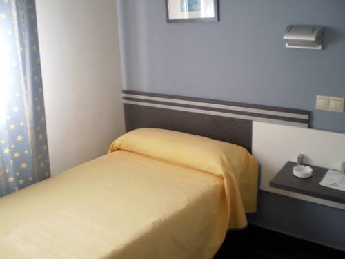 Imagen de la habitación del Hostal Rica Posada. Foto 5