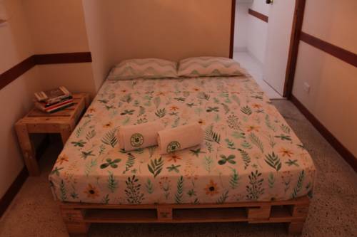 Imagen de la habitación del Hostal Rich, MEDELLIN. Foto 3