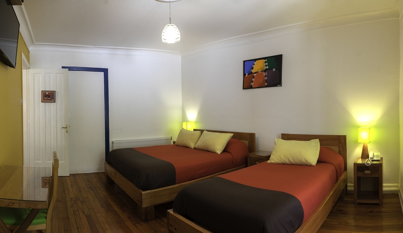 Imagen de la habitación del Hostal Rio Amazonas, Santiago de Chile. Foto 2