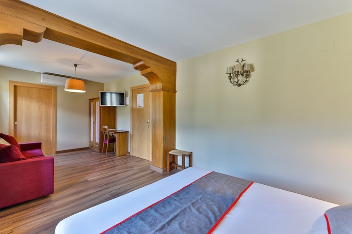 Imagen de la habitación del Hostal Rio Ara Bellosta. Foto 5