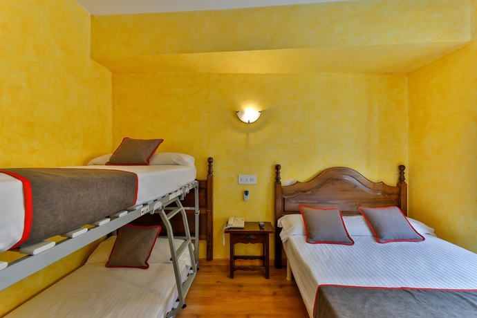 Imagen de la habitación del Hostal Rio Ara Bellosta. Foto 13