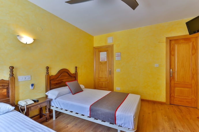 Imagen de la habitación del Hostal Rio Ara Bellosta. Foto 16