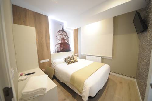 Imagen de la habitación del Hostal Rio Sil Carballo. Foto 4