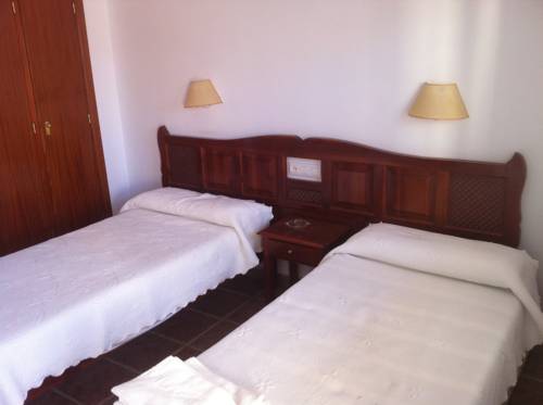 Imagen de la habitación del Hostal Rios, Bolonia. Foto 3