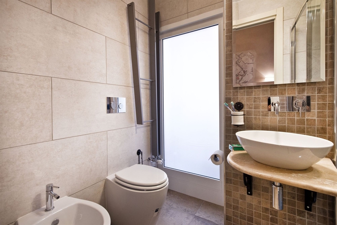 Imagen de la habitación del Hostal Ripetta Palace. Foto 8