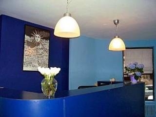 Imagen de los interiores del Hostal Riverside Studios. Foto 3