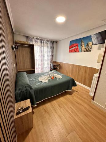 Imagen de la habitación del Hostal Rober. Foto 4