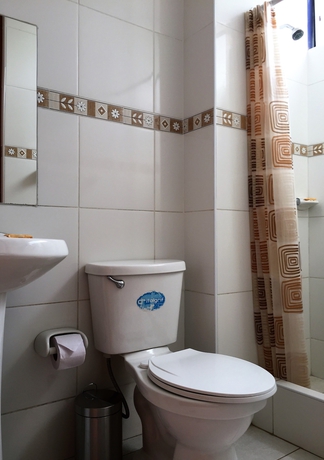 Imagen de la habitación del Hostal Rodinn. Foto 3