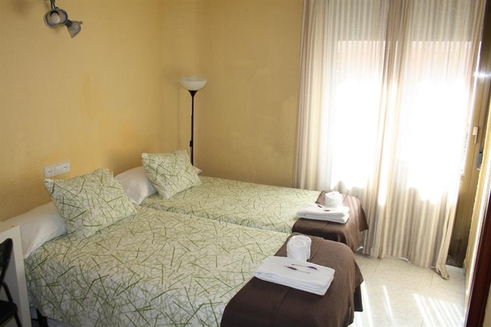 Imagen general del Hostal Rofer. Foto 16