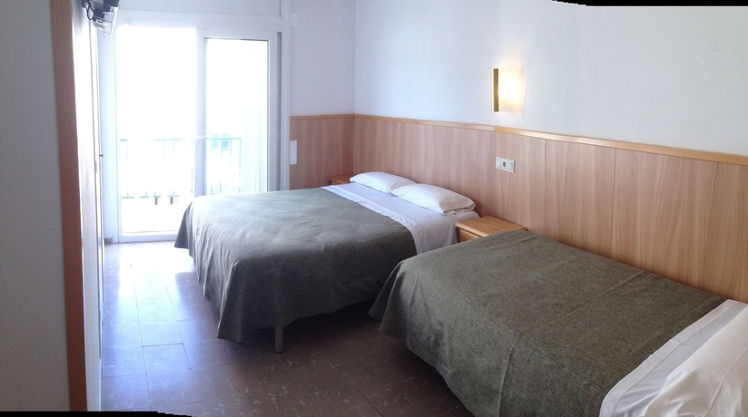 Imagen de la habitación del Hostal Rom. Foto 8