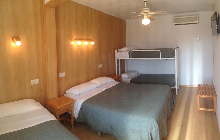 Imagen de la habitación del Hostal Rom. Foto 12