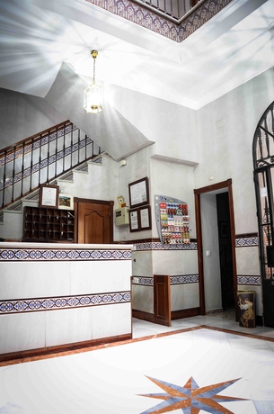 Imagen de los interiores del Hostal Roma, Sevilla. Foto 14