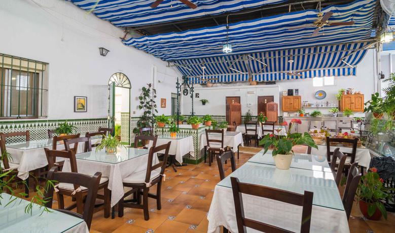 Imagen general del Hostal Rompeolas Playa. Foto 9