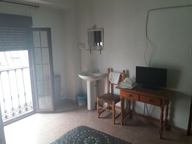 Imagen de la habitación del Hostal Ronda Sol. Foto 17