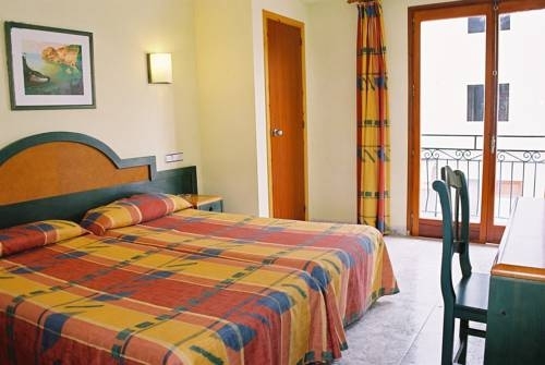 Imagen general del Hostal Rosalia, San Antonio [Centro]. Foto 7