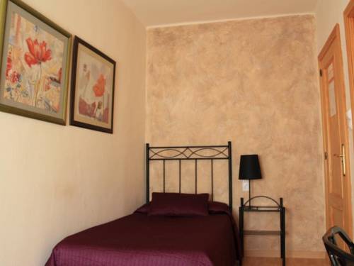 Imagen de la habitación del Hostal Rte. Elena. Foto 2