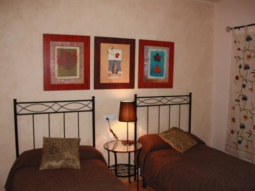 Imagen de la habitación del Hostal Rte. Elena. Foto 8