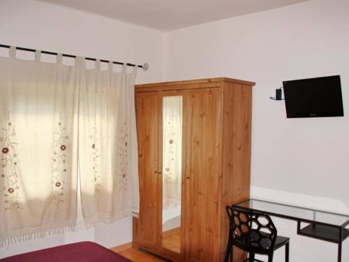 Imagen de la habitación del Hostal Rte. Elena. Foto 11