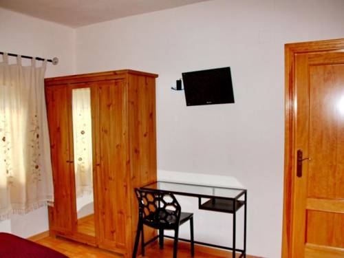 Imagen de la habitación del Hostal Rte. Elena. Foto 12