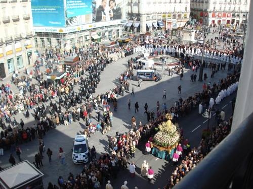 Imagen de los exteriores del Hostal Ruano. Foto 8