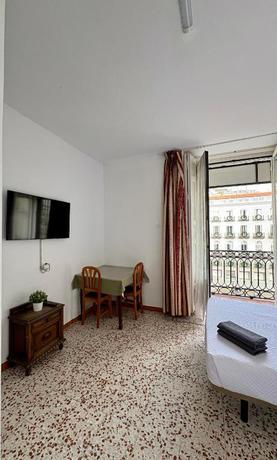 Imagen de la habitación del Hostal Ruano. Foto 14