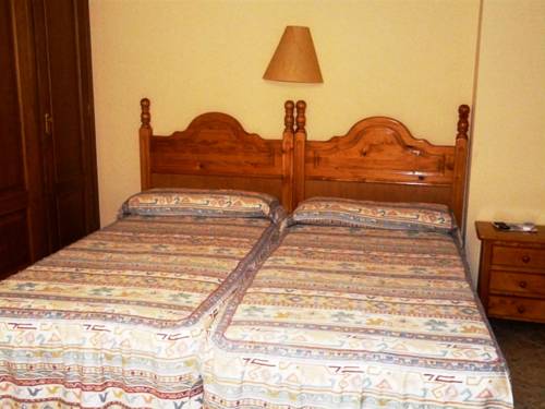 Imagen de la habitación del Hostal Rural Casa Castro. Foto 17