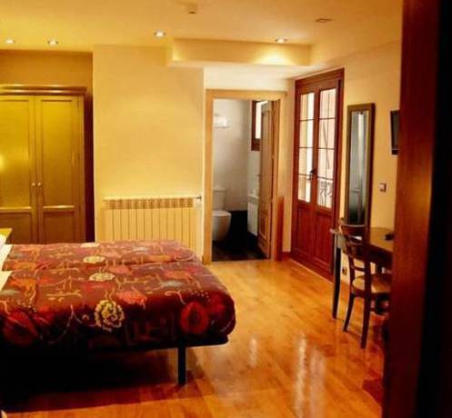 Imagen de la habitación del Hostal Rural Haizea. Foto 15