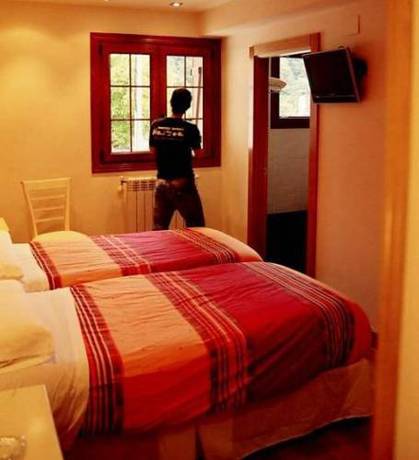 Imagen de la habitación del Hostal Rural Haizea. Foto 16