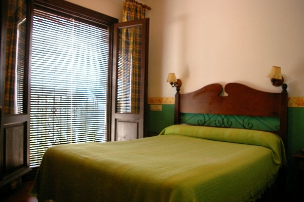 Imagen de la habitación del Hostal Rural Los Naranjos. Foto 5