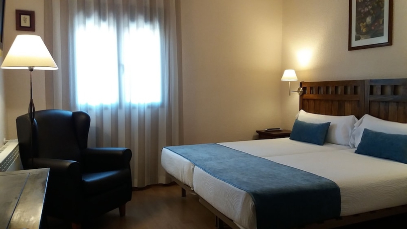 Imagen de la habitación del Hostal Rural Moratin. Foto 5