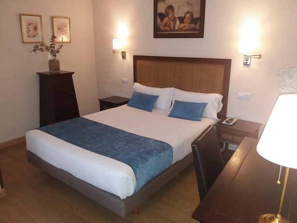 Imagen de la habitación del Hostal Rural Moratin. Foto 9